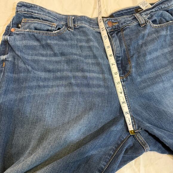 Judy Blue Shannon High-Rise Straight Leg Jeans (JB 8601) size 15/32 - Picture 9 of 16